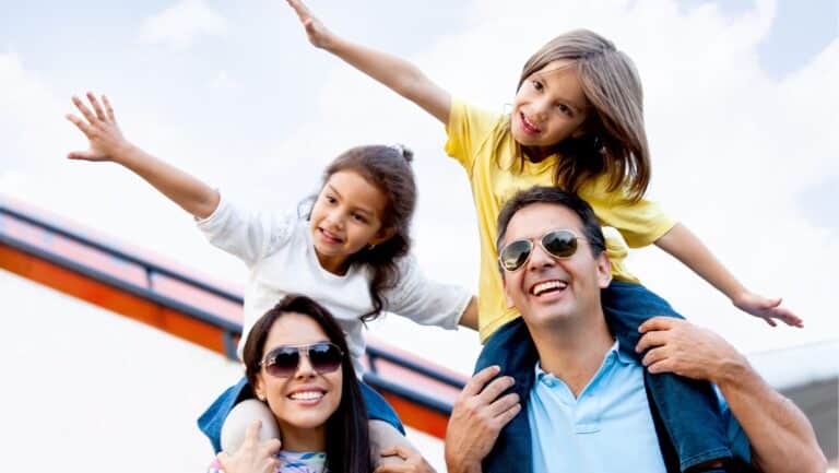 happy family airplane